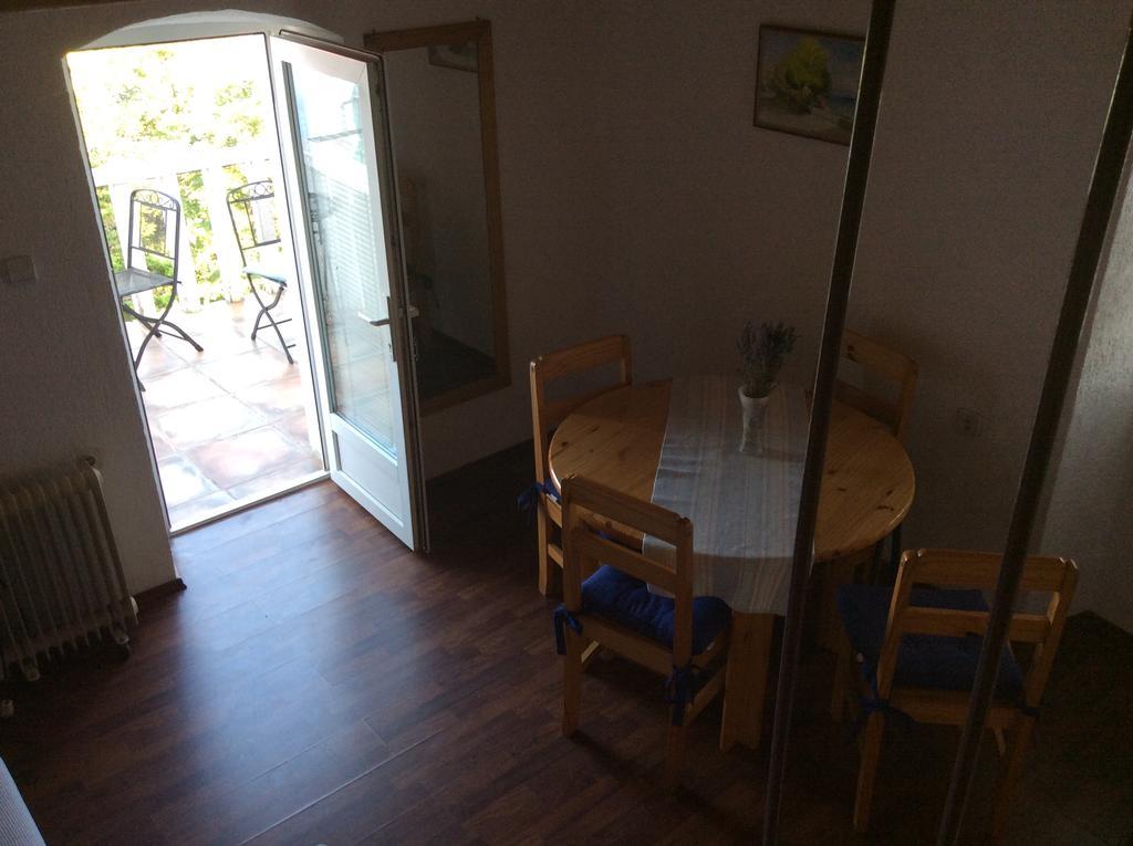 Apartman Ustrine Exteriör bild